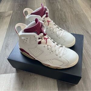 Nike Retro Air Jordan 6 Maroon Size 9.5 in Great Condition!